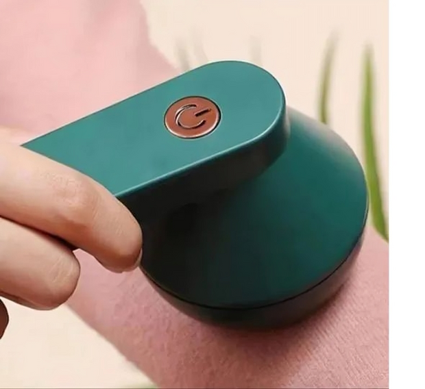 Rechargeable lint remover